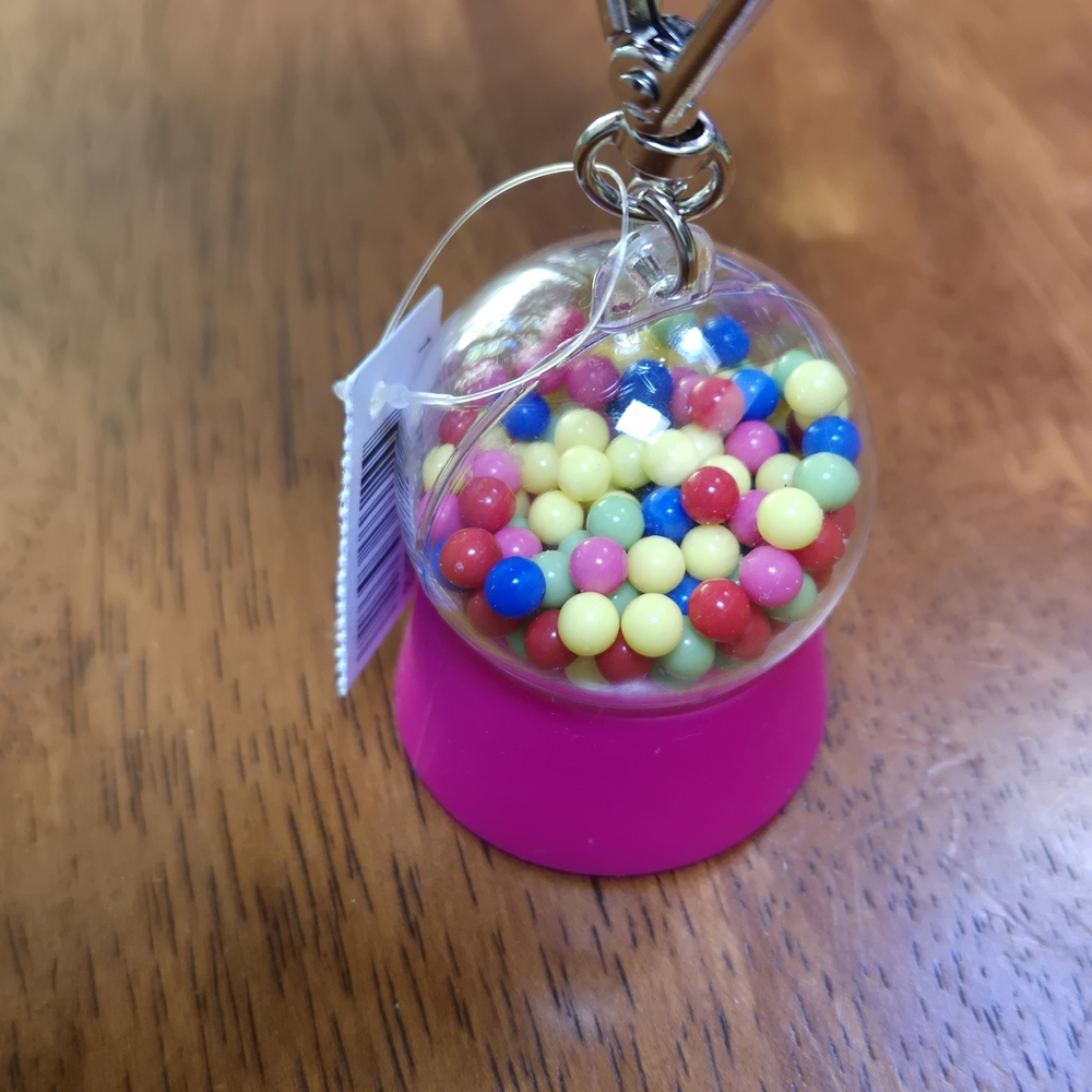 NWT BBW Pink Gumball Machine Pocketbac Holder + 1 Free Hand Sanitizer Scent - Picture 3 of 4
